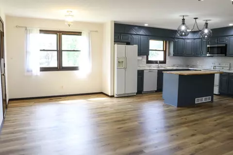 13845 Lincoln Rd, Morrison, IL 61270 photo 3