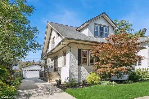 827 N East Ave, Oak Park, IL 60302