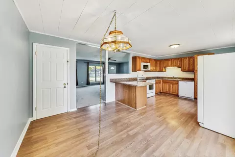 Other - 64 Schoenbeck Rd, Wheeling, IL 60090 photo 1 of 6
