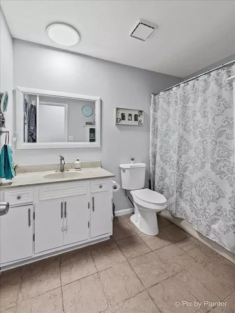 12023 Tresemer Rd, Roscoe, IL 61073 photo 17