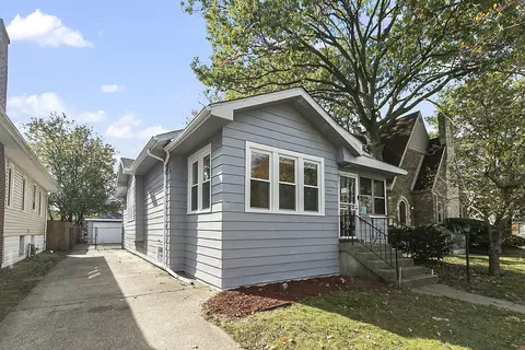 243 Warren St, Calumet City, IL 60409