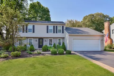14 Bridgeport Ln, Geneva, IL 60134