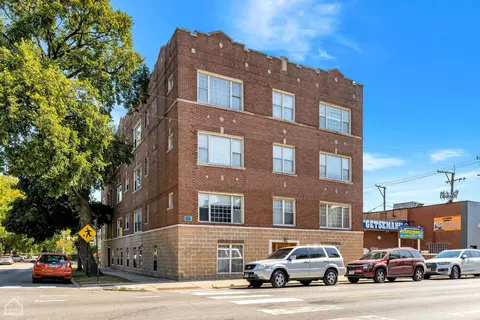 3221 N California Ave #3, Chicago, IL 60618