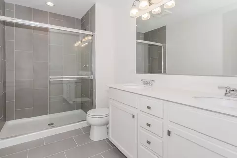1123 Dock St, Des Plaines, IL 60018 photo 23