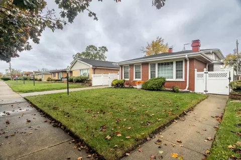 16022 Gauger Ave, Harvey, IL 60426