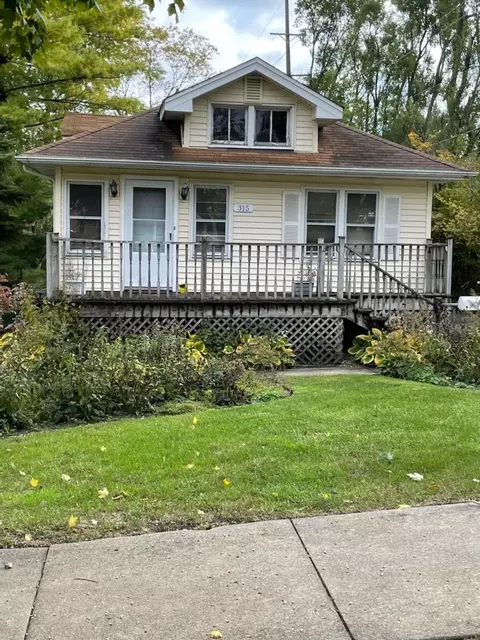 315 S Craig Pl, Lombard, IL 60148