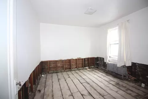 Bedroom - 1824 Simpson St, Evanston, IL 60201 photo 1 of 4