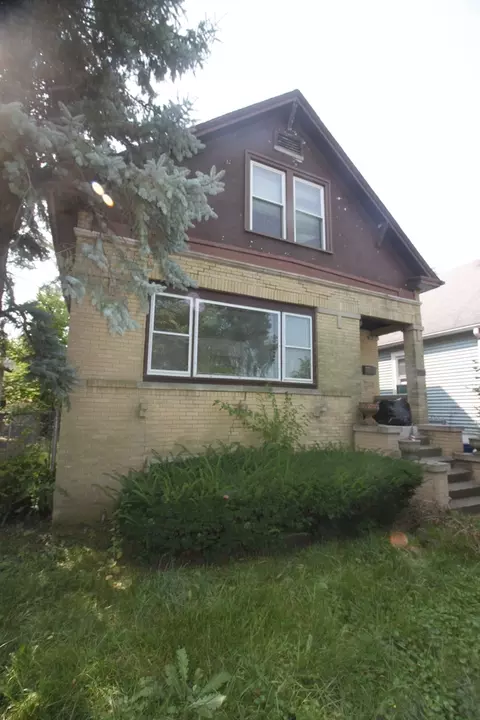 1824 Simpson St, Evanston, IL 60201