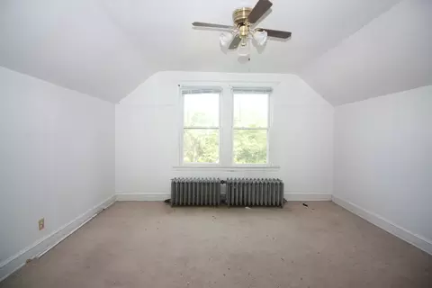 Bedroom - 1824 Simpson St, Evanston, IL 60201 photo 3 of 4