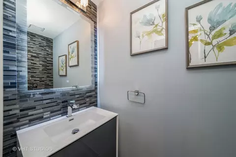 Bath - 1705 Penny Ct, Bartlett, IL 60103 photo 1 of 4