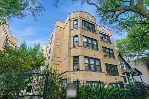 2842 N Francisco Ave #3B, Chicago, IL 60618