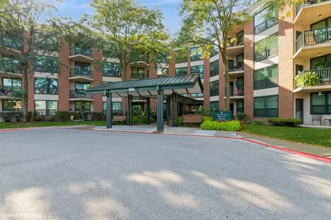 1225 Luther Ln #271D, Arlington Heights, IL 60004