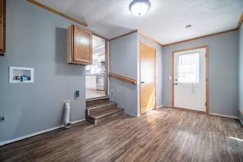 Entry Way - 302 N 1st St, Secor, IL 61771 photo 1 of 1