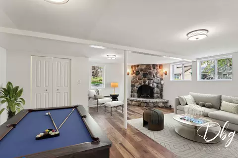 Living - 34686 N Long Ave, Ingleside, IL 60041 photo 2 of 13