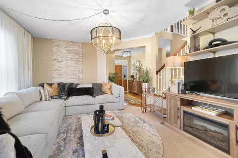 Living - 1175 Devon Dr, Antioch, IL 60002 photo 2 of 4
