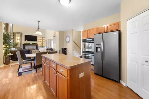 Kitchen - 1175 Devon Dr, Antioch, IL 60002 photo 2 of 2