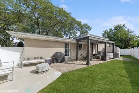 45 Beverly Ln, Glenview, IL 60025 photo 14