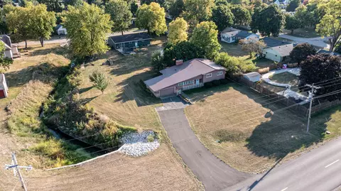 311 E Maple Ave, Manlius, IL 61338 photo 4