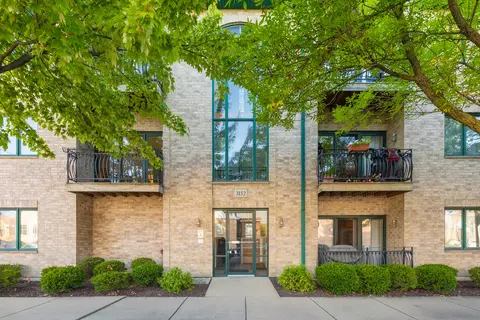 3152 N Oleander Ave #2A, Chicago, IL 60707
