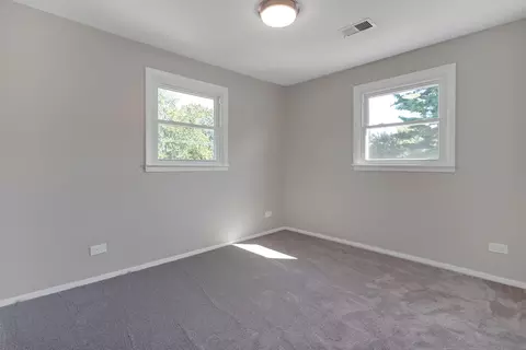 2404 Dove St, Rolling Meadows, IL 60008 photo 19