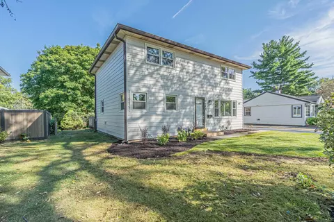 2404 Dove St, Rolling Meadows, IL 60008 photo 31