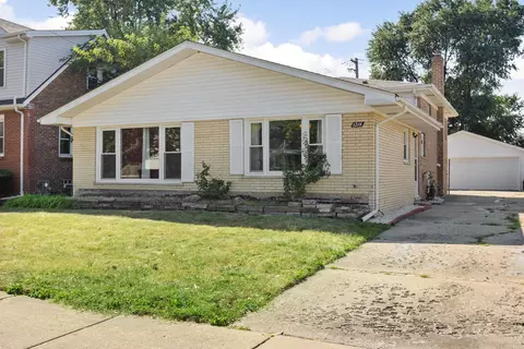 1214 Hirsch Ave, Calumet City, IL 60409