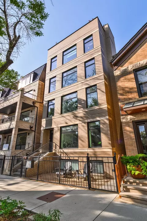 2016 W Webster Ave #2, Chicago, IL 60647