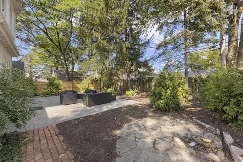 Exterior - 711 Lakeside Dr, Wheaton, IL 60187 photo 8 of 8