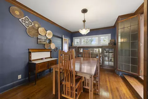 Dining - 711 Lakeside Dr, Wheaton, IL 60187 photo 1 of 1