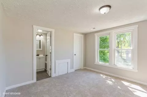 1114 Pulaski St, Lincoln, IL 62656 photo 8