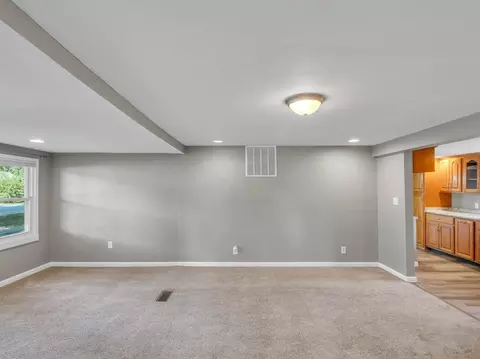 Living - 265 W Wilson St, Bement, IL 61813 photo 3 of 4