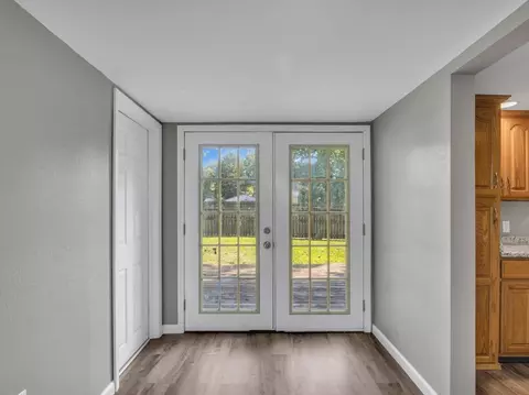 Entry Way - 265 W Wilson St, Bement, IL 61813 photo 3 of 3