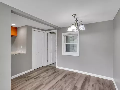 Dining - 265 W Wilson St, Bement, IL 61813 photo 2 of 2