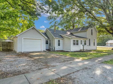 Other - 265 W Wilson St, Bement, IL 61813 photo 1 of 7