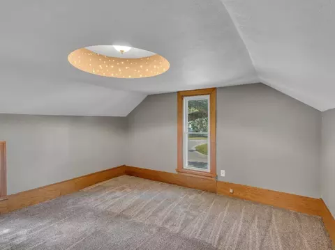 Bedroom - 265 W Wilson St, Bement, IL 61813 photo 2 of 5