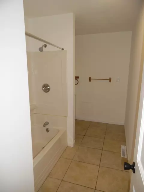 1100 David Dr, Normal, IL 61761 photo 12