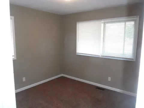 1100 David Dr, Normal, IL 61761 photo 8