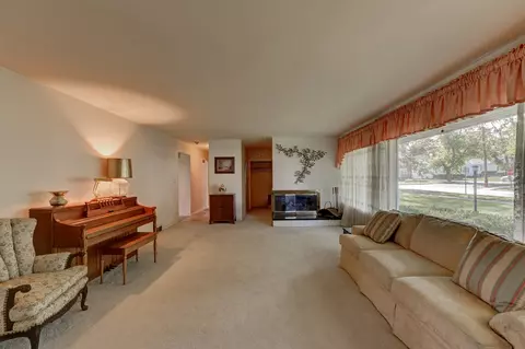 18018 Arcadia Ave, Lansing, IL 60438 photo 5