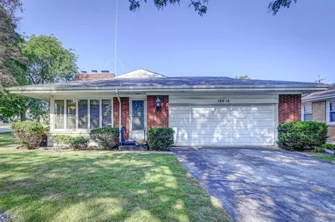 18018 Arcadia Ave, Lansing, IL 60438 photo 3