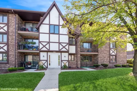 10504 Ridge Cove Dr #14D, Chicago Ridge, IL 60415