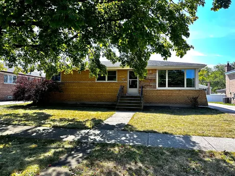 6877 176th St, Tinley Park, IL 60477