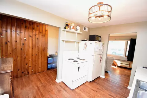 701 E Glover St, Ottawa, IL 61350 photo 7