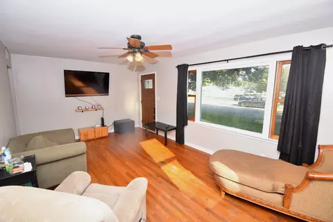 701 E Glover St, Ottawa, IL 61350 photo 10