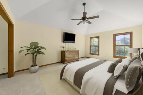Bedroom - 1400 Gaslight Dr, Algonquin, IL 60102 photo 1 of 4