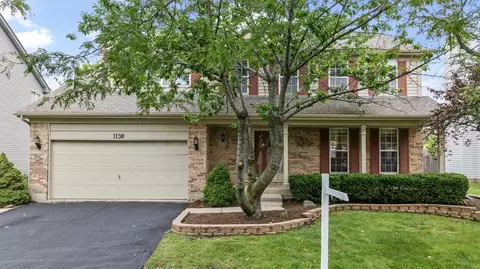 1130 Chetwood Dr, Carol Stream, IL 60188