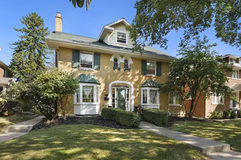 1036 N Kenilworth Ave, Oak Park, IL 60302