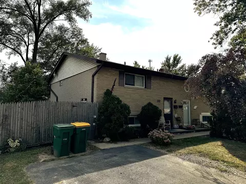 1301 Highland Ave, Lockport, IL 60441