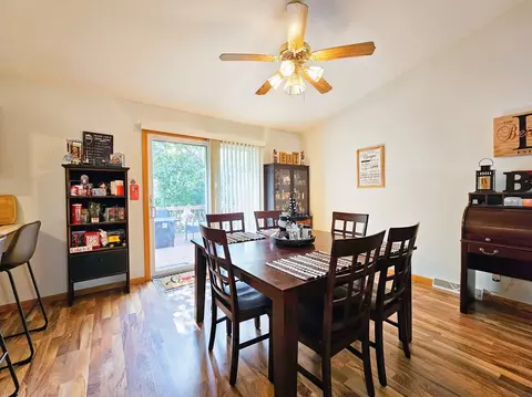 Dining - 1661 W Apache Trl, Freeport, IL 61032 photo 1 of 2