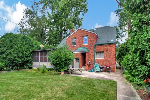 9846 S Hamilton Ave, Chicago, IL 60643 photo 24