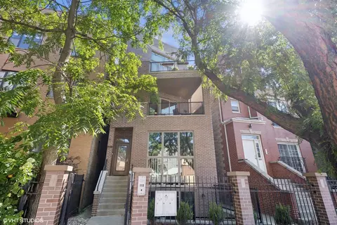 2821 N Damen Ave #2, Chicago, IL 60618